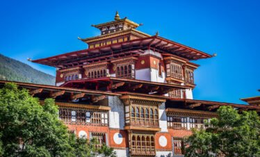 Bhutan King's Palace - Himalayan Lama Travels