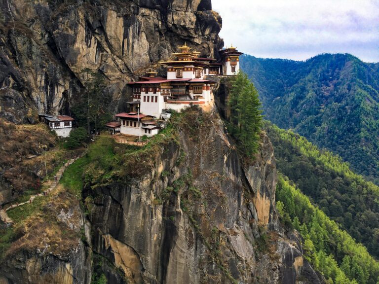 Tiger Nest Monastary Himalayan Lama Travels 01
