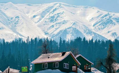 Kashmir-Gulmarg- Himalayan Lama Travels 01